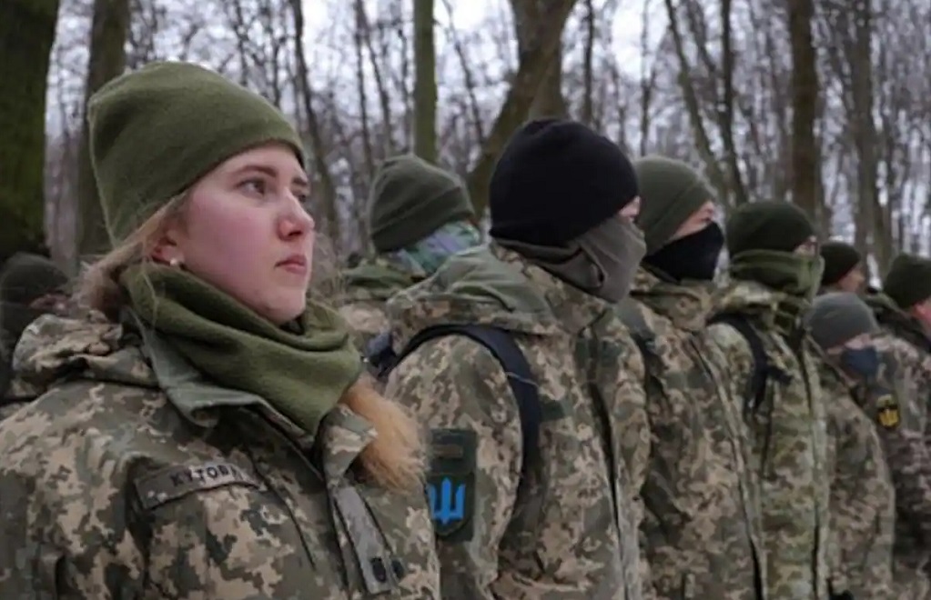 A mai amazonok! Több, mint 40 ezer nő szolgál az ukrán hadseregben